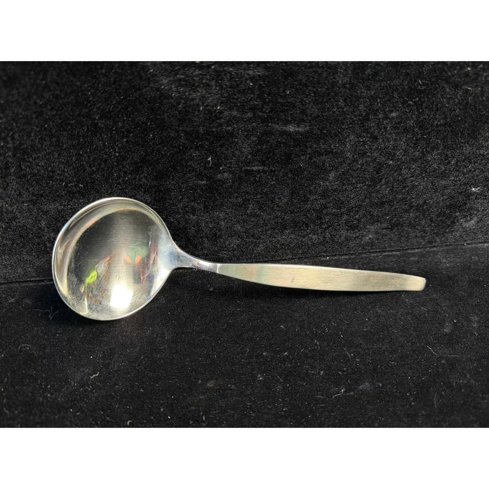 Oneida Community Stainless Frost Fire Ladle Mid Century Modern Gravy Ladle